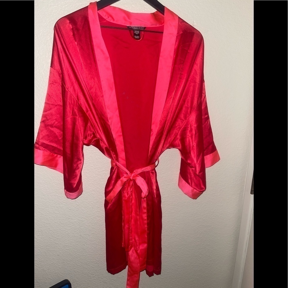 Victoria secret robe size medium/large